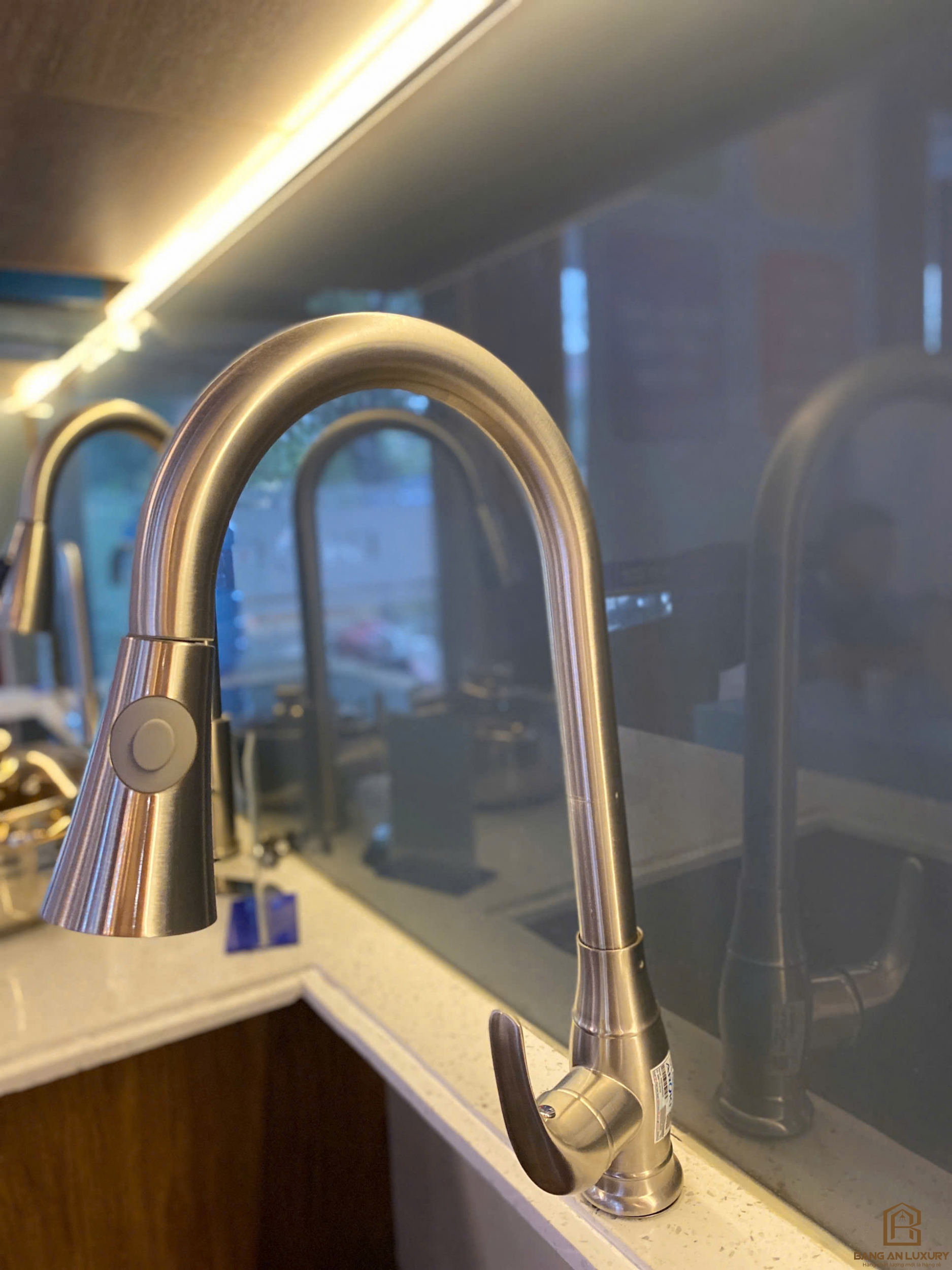 VÒI RỬA INOX CAO CẤP AROKI – MÃ ARK 033